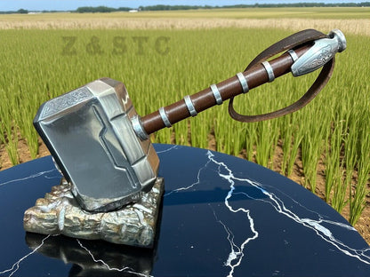 Silver Mjolnir Thor Hammer – 1/1 Scale Metal Replica | MCU Avengers Cosplay Prop