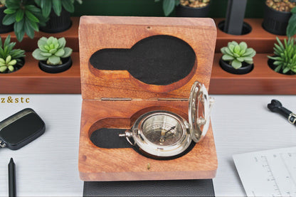 Silver Finish Compass with Wooden Storage Box – Vintage Push Button Design