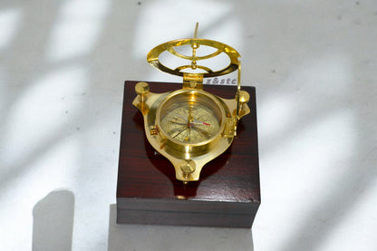 Brass Sundial Compass for Hiking Vintage Nautical Compass with Wooden box