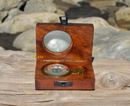 Antique style marine pocket watch – 1912 brass anchor design with box