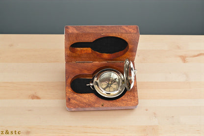Silver Finish Compass with Wooden Storage Box – Vintage Push Button Design