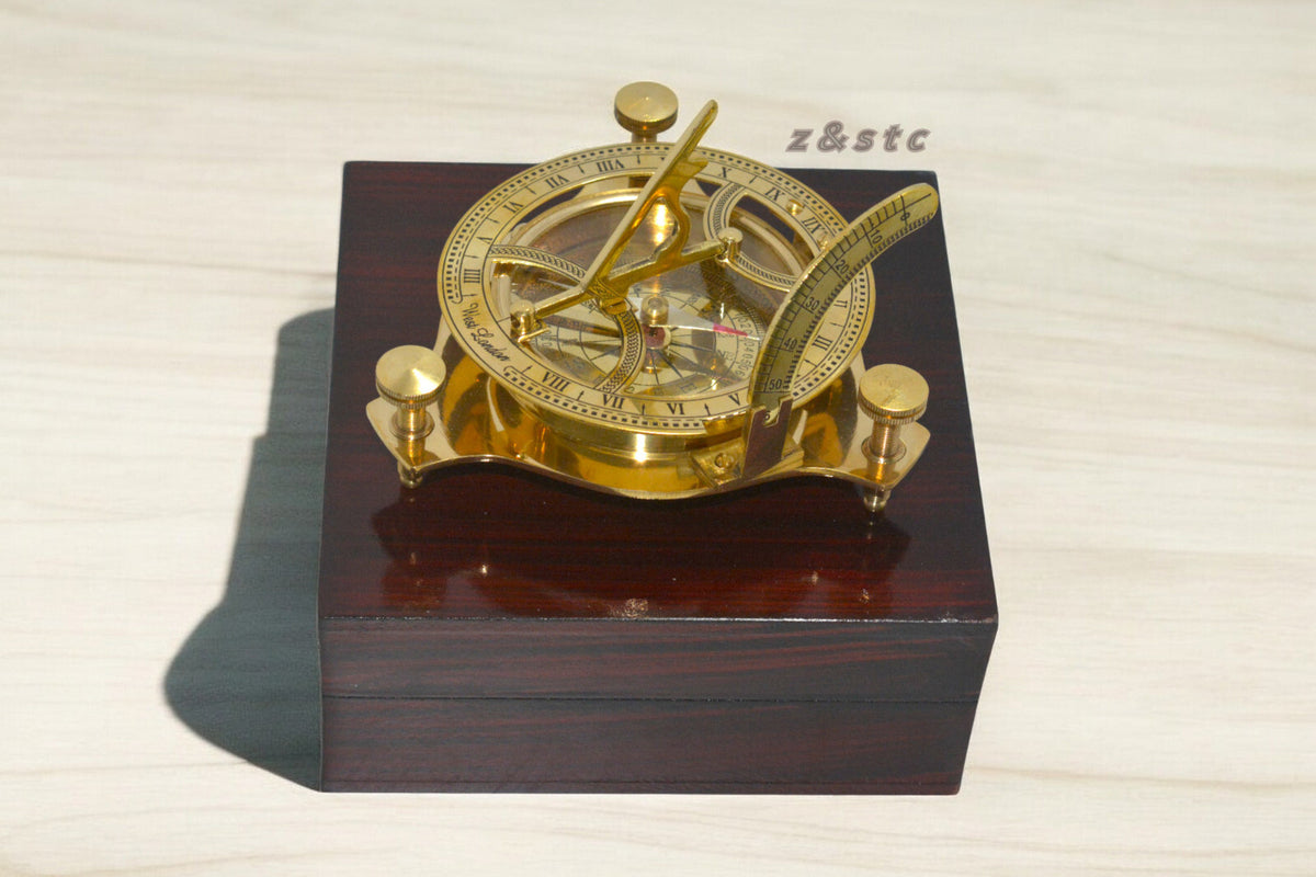 Brass Sundial Compass for Hiking Vintage Nautical Compass with Wooden box