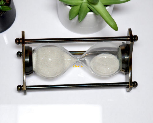 Vintage Style Sand Timer – 5 Min Glass Hourglass for Desk, Decor, or Meditation