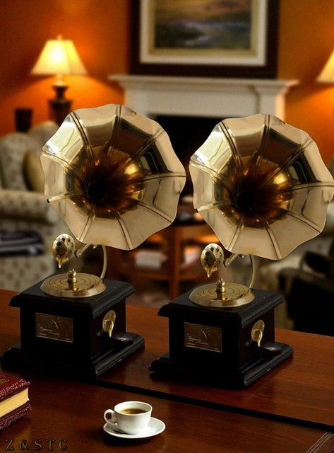 VintageReplicas Mini Gramophone Showpiece – Brass & Wood Antique Decor (9.5")