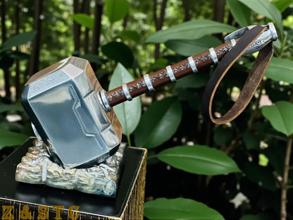 Silver Mjolnir Thor Hammer – 1/1 Scale Metal Replica | MCU Avengers Cosplay Prop