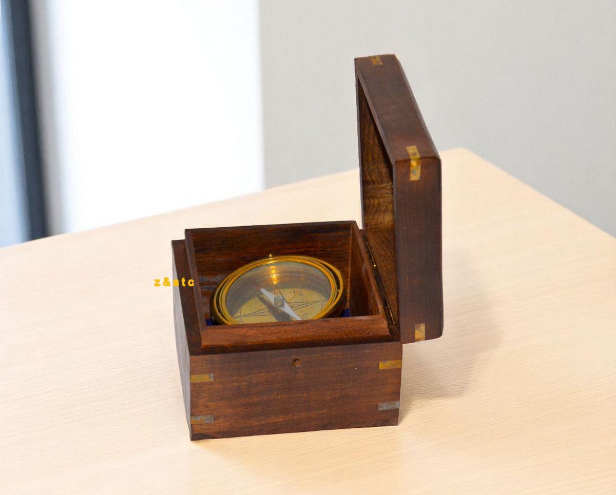 Vintage Brass Gimballed Compass – Nautical Maritime Style for Outdoor Adventures