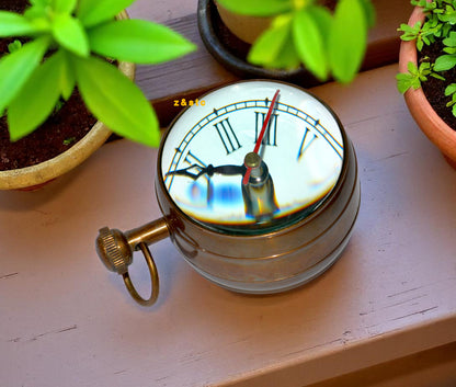 Vintage Brass Desktop Clock Elegant Tabletop Timepiece for Office or Home
