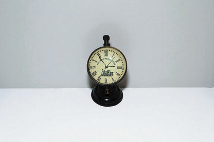 Retro Brass Table Clock – Timeless Vintage Desk Timepiece for Home/Office